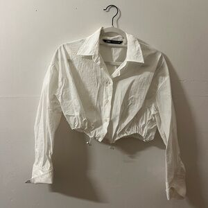 Zara Cream Button-Down Cropped Shirt